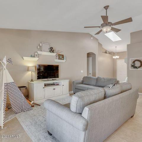 2836 E Blackhawk Dr, Phoenix, AZ 85050 photo 7