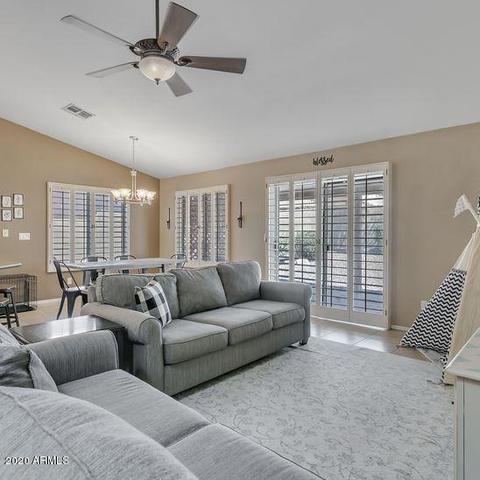 2836 E Blackhawk Dr, Phoenix, AZ 85050 photo 3