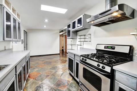 4907 E Piccadilly Rd, Phoenix, AZ 85018 photo 11