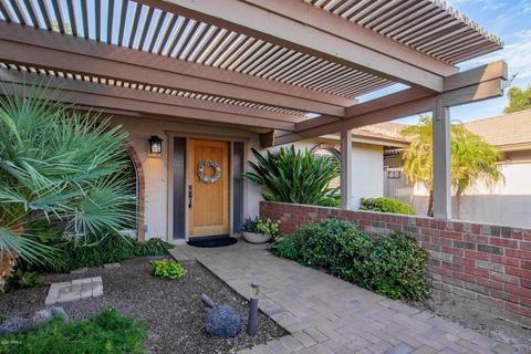 978 E Driftwood Dr, Tempe, AZ 85283 photo 1
