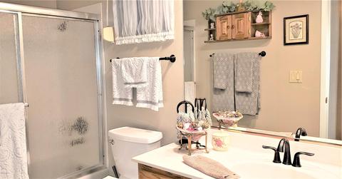 8011 E Lakeview Ave, Mesa, AZ 85209 photo 14