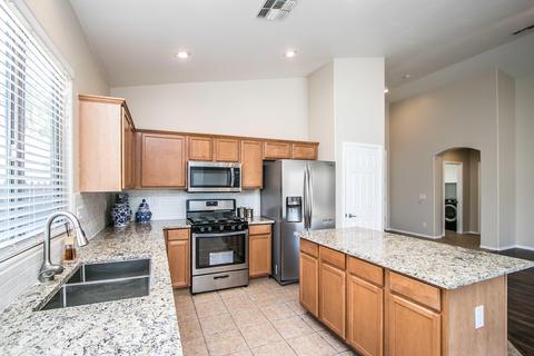 2305 E Iris Ct, Chandler, AZ 85286 photo 12