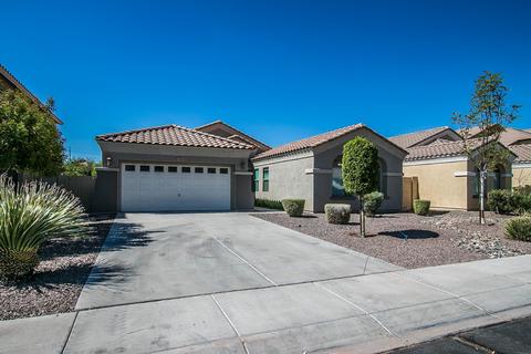 2305 E Iris Ct, Chandler, AZ 85286 photo 3