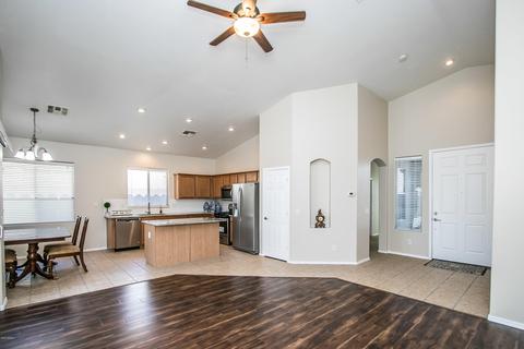 2305 E Iris Ct, Chandler, AZ 85286 photo 6