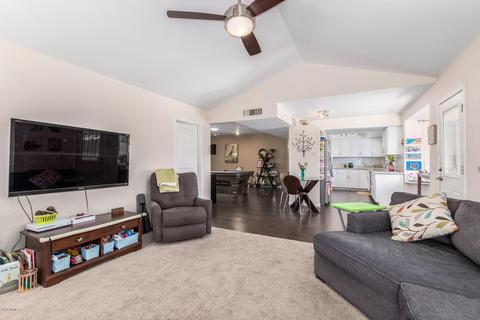4427 E Kelton Ln, Phoenix, AZ 85032 photo 4