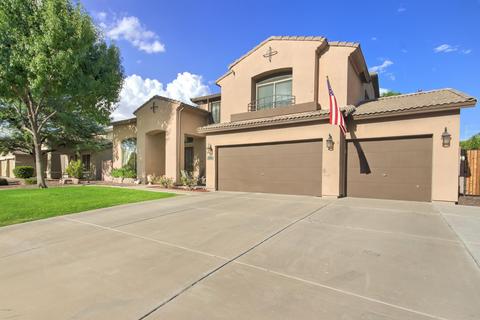 2149 S Roanoke St, Gilbert, AZ 85295 photo 4