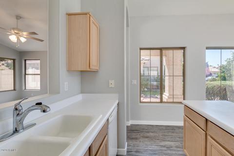 1663 E Barbarita Ave, Gilbert, AZ 85234 photo 12
