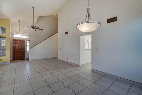 4721 E Thunderhill Pl, Phoenix, AZ 85044 photo 7