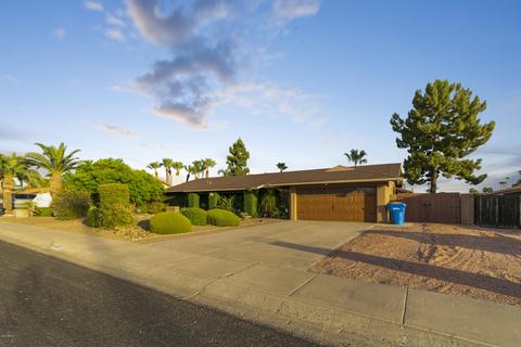 403 E Le Marche Ave, Phoenix, AZ 85022 photo 2