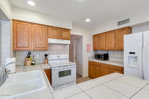 2440 E Villa Rita Dr, Phoenix, AZ 85032 photo 13