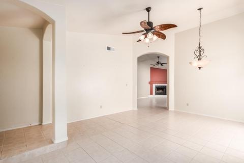 12844 S 40th Pl, Phoenix, AZ 85044 photo 3