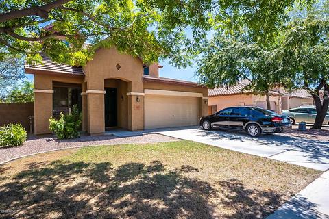 1441 E Chestnut Ln, Gilbert, AZ 85298 photo 3