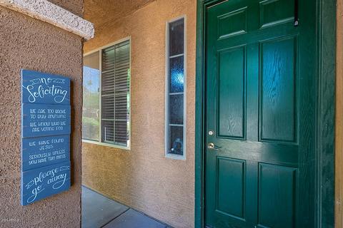 1441 E Chestnut Ln, Gilbert, AZ 85298 photo 4