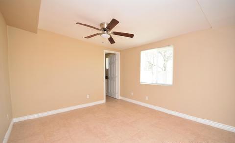 4234 E Saint Catherine Ave, Phoenix, AZ 85042 photo 5