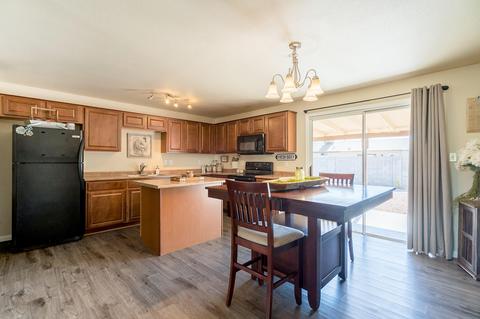 3536 E Gelding Dr, Phoenix, AZ 85032 photo 10