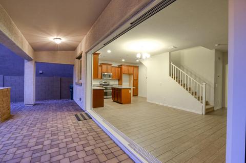 817 E Constance Way, Phoenix, AZ 85042 photo 27