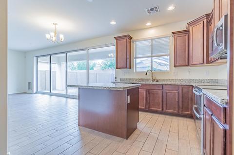 817 E Constance Way, Phoenix, AZ 85042 photo 13