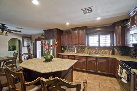 4040 N 75th Dr, Phoenix, AZ 85033 photo 7