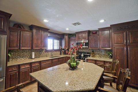 4040 N 75th Dr, Phoenix, AZ 85033 photo 6