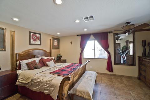 4040 N 75th Dr, Phoenix, AZ 85033 photo 25