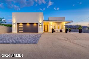 2301 E Desert Ln, Phoenix, AZ 85042 photo 1