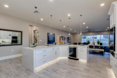 2301 E Desert Ln, Phoenix, AZ 85042 photo 20