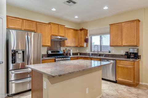4034 E Clubview Dr, Gilbert, AZ 85298 photo 9