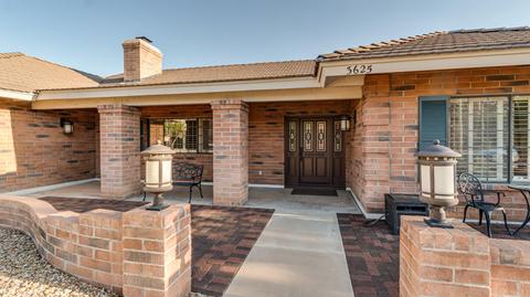 3625 E Nambe Ct, Phoenix, AZ 85044 photo 2