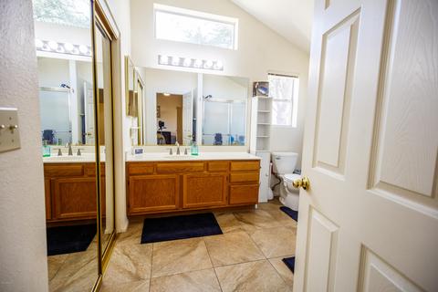 4514 E Rock Wren Rd, Phoenix, AZ 85044 photo 10