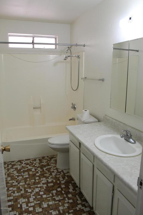 2101 E Gretta Pl, Phoenix, AZ 85022 photo 8
