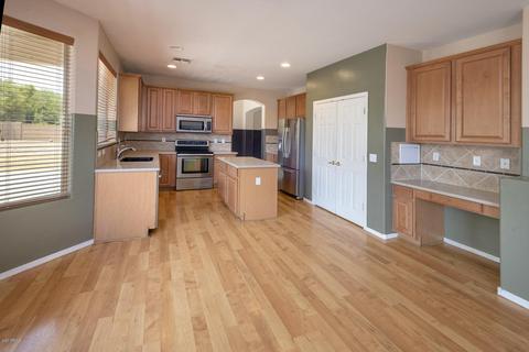 2617 W Apollo Rd, Phoenix, AZ 85041 photo 4