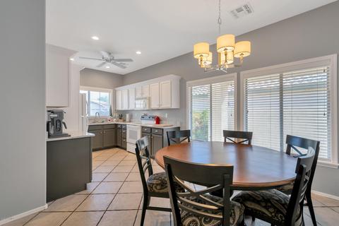 693 E Redondo Dr, Gilbert, AZ 85296 photo 4