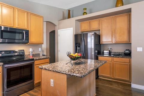 3144 E Wescott Dr, Phoenix, AZ 85050 photo 9