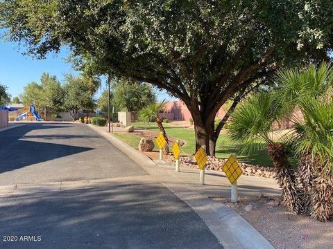 8918 E Capri Ave, Mesa, AZ 85208 photo 11