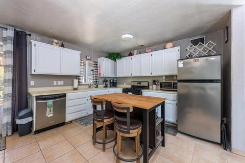 2234 E Cheery Lynn Rd, Phoenix, AZ 85016 photo 7