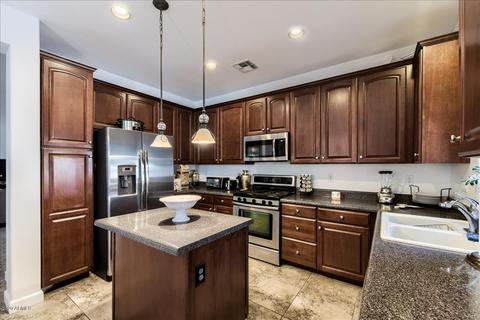 1324 E Frances Ln, Gilbert, AZ 85295 photo 9