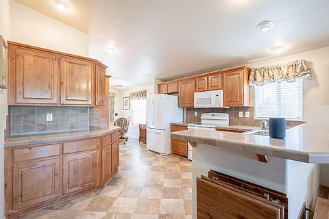 430 W Tepee St, Apache Junction, AZ 85120 photo 9