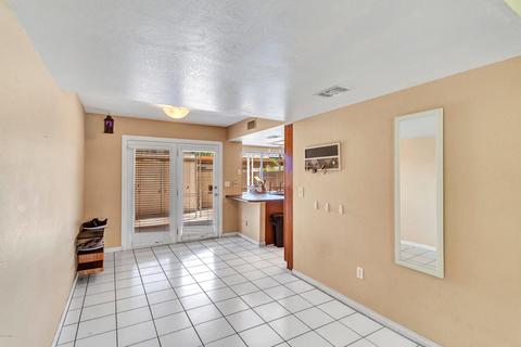 906 E Bendix Dr, Tempe, AZ 85283 photo 10
