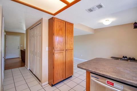 906 E Bendix Dr, Tempe, AZ 85283 photo 21