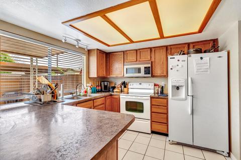 906 E Bendix Dr, Tempe, AZ 85283 photo 12