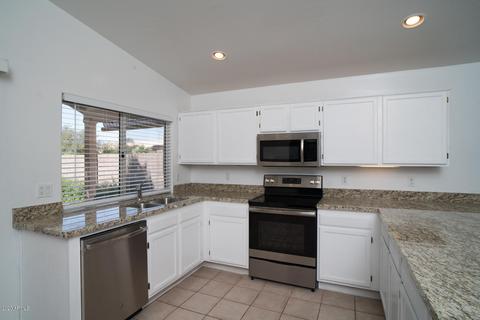 3137 E Oraibi Dr, Phoenix, AZ 85050 photo 6