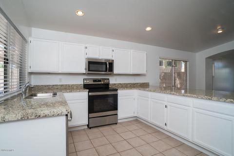 3137 E Oraibi Dr, Phoenix, AZ 85050 photo 7