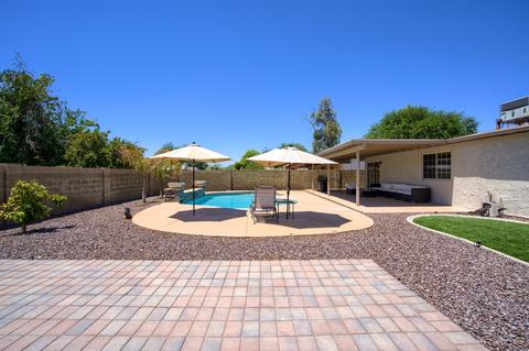 3835 E Sheena Dr, Phoenix, AZ 85032 photo 4