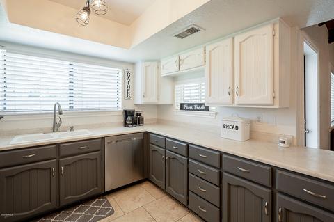 3860 E Caballero Cir, Mesa, AZ 85205 photo 16
