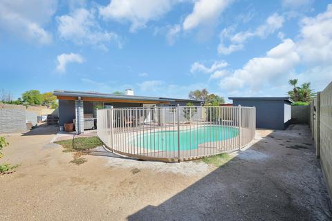 2923 E Laurel Ln, Phoenix, AZ 85028 photo 19