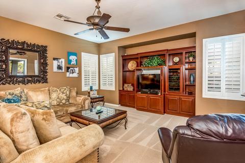 654 E Lowell Ave, Gilbert, AZ 85295 photo 9