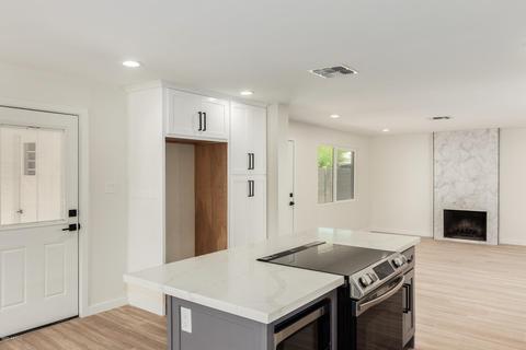 838 E Diana Ave, Phoenix, AZ 85020 photo 8