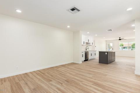 838 E Diana Ave, Phoenix, AZ 85020 photo 10