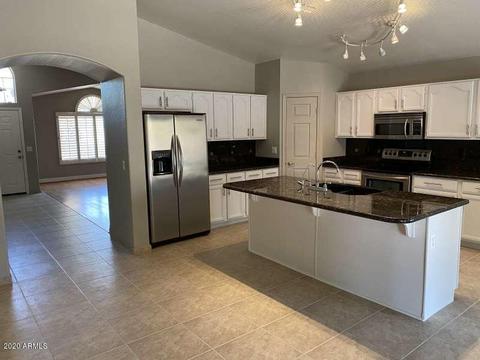 2937 E Hononegh Dr, Phoenix, AZ 85050 photo 5
