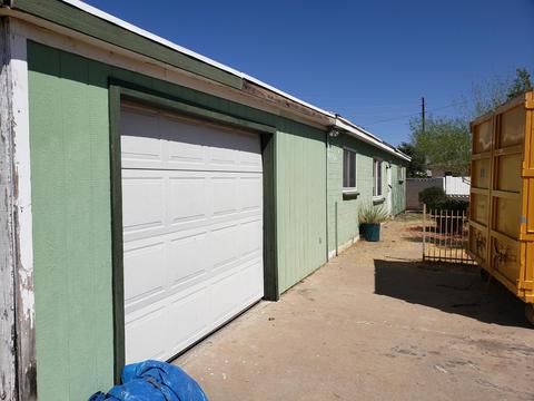 2716 W Echo Ln, Phoenix, AZ 85051 photo 1